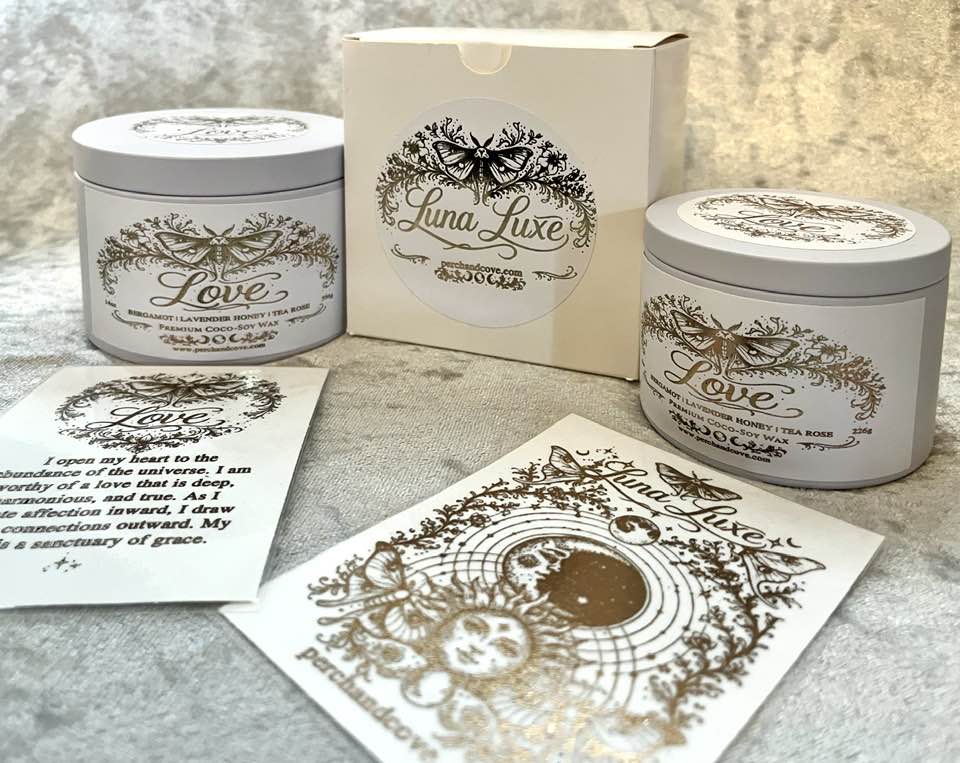 Love Wish Candle with Rose Quartz Crystal | Luna Luxe Collection – Perch and Cove
