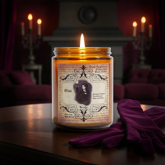 Mina candle inspired by Bram Stoker's Dracula. Dracula candle. Gothic literature, Dark Academia. Mina candle smells like crushed violet, sandalwood, rose and oud